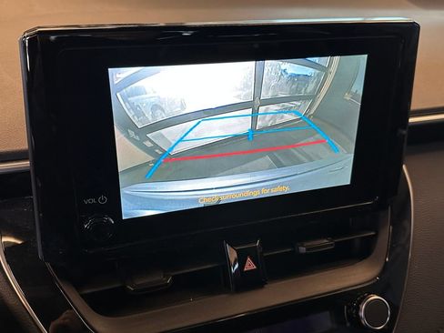 Used 2024 Toyota Corolla SE FWD image 13