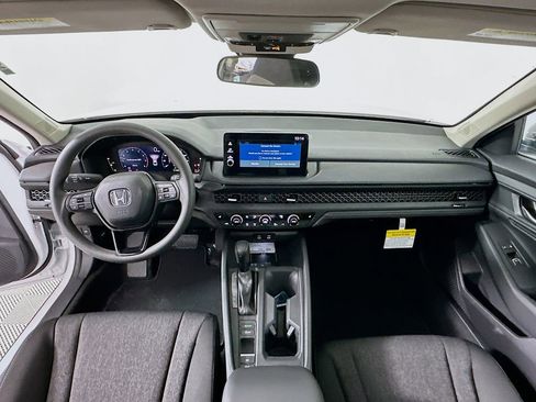 New 2026 Honda Accord SE image 3