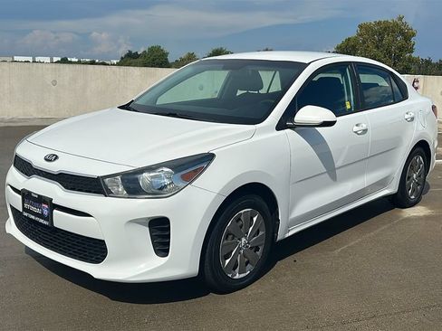 Used 2019 Kia Rio S FWD image 8