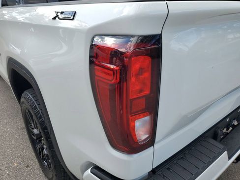 Certified 2025 GMC Sierra 1500 Elevation w/ Preferred Package image 27