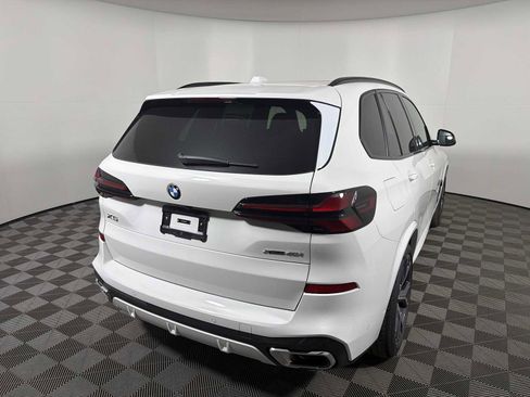New 2026 BMW X5 xDrive40i w/ M Sport Package AWD/4WD image 9