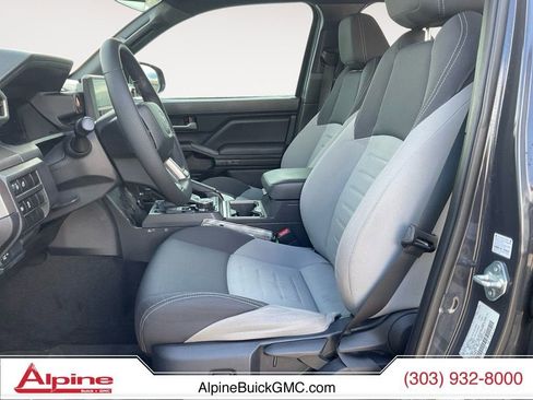 Used 2024 Toyota Tacoma TRD Sport AWD/4WD image 9