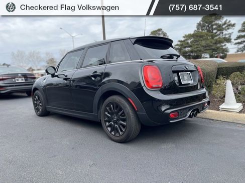 Used 2019 MINI Cooper S w/ Signature Upholstery Package image 6