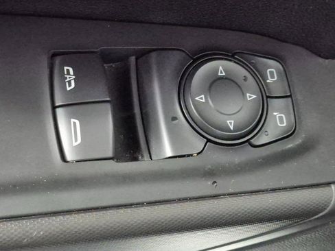 Certified 2022 Chevrolet Silverado 1500 W/T w/ WT Value Package image 13