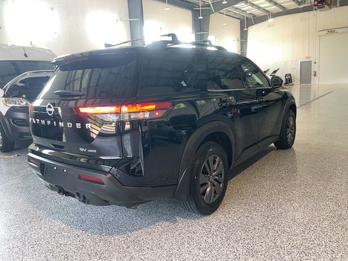 Used 2024 Nissan Pathfinder SV w/ SV Premium Package AWD/4WD image 20