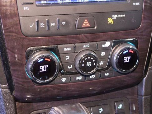 Used 2015 Buick Enclave Leather image 23