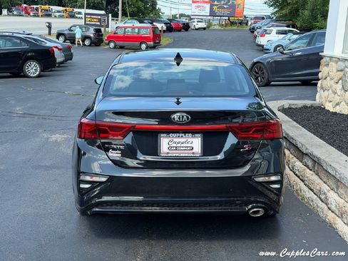 Used 2019 Kia Forte S w/ S Premium Package FWD image 9