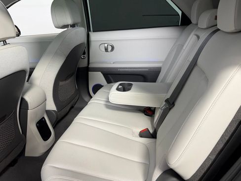 Used 2023 Hyundai Ioniq 5 Limited image 28