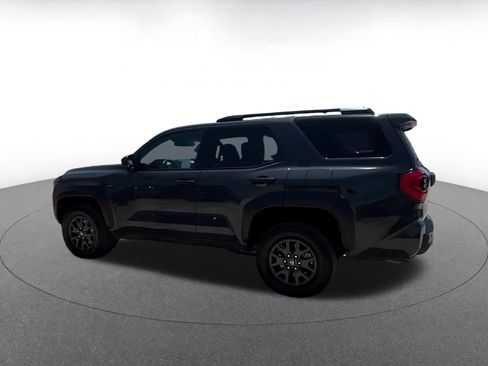 Used 2025 Toyota 4Runner SR5 RWD image 9