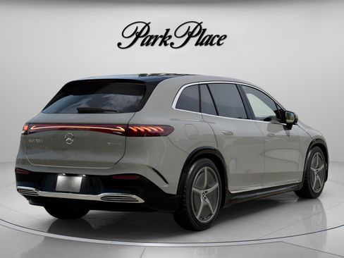 Certified 2023 Mercedes-Benz EQS 580 4MATIC SUV image 20