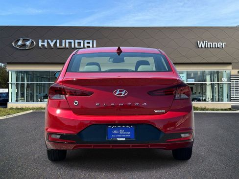 Used 2020 Hyundai Elantra Value Edition FWD image 3