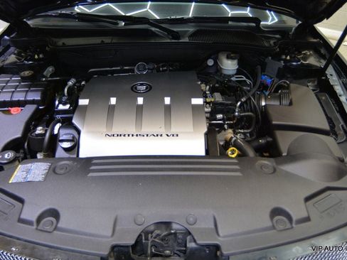 Used 2010 Cadillac DTS Premium w/ Driver Awareness Package image 34