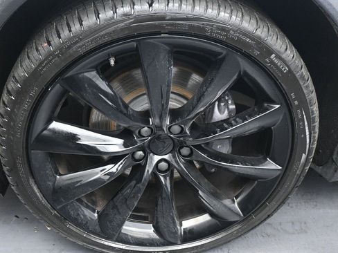 Used 2021 Tesla Model X Long Range image 42