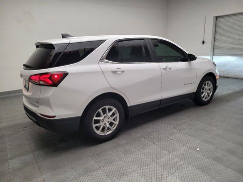 Used 2022 Chevrolet Equinox LT FWD image 10