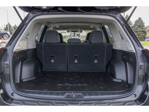 Used 2021 Subaru Forester Premium image 14