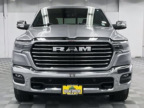 Used 2025 RAM 1500 Limited AWD/4WD image 4
