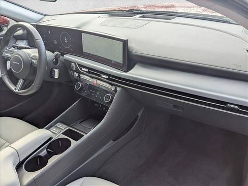 Used 2024 Hyundai Sonata SEL w/ Convenience Package FWD image 21