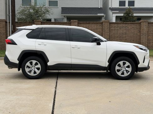 Used 2023 Toyota RAV4 LE image 10