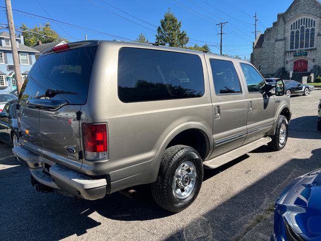 Used 2003 Ford Excursion Limited AWD/4WD image 5