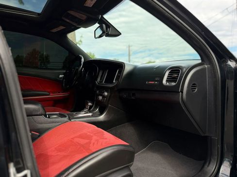 Used 2021 Dodge Charger Scat Pack RWD image 11