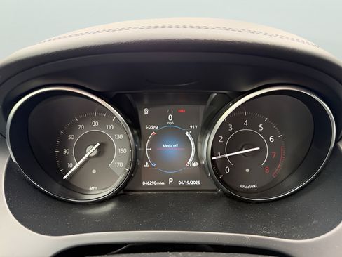 Used 2020 Jaguar E-PACE SE AWD/4WD image 19