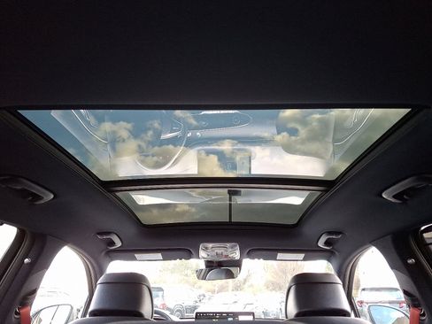 Used 2023 Genesis GV70 2.5T w/ Sport Prestige Package image 14