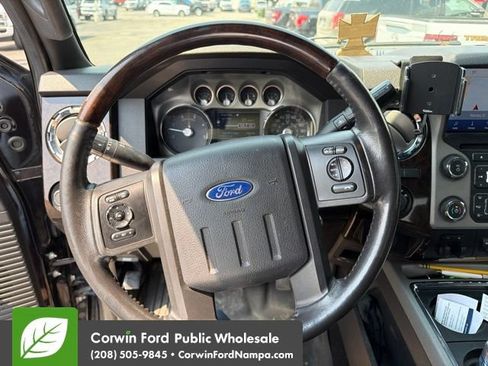 Used 2014 Ford F250 Platinum AWD/4WD image 14