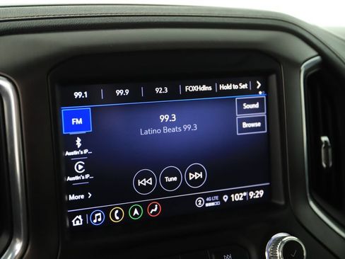 Used 2022 GMC Sierra 2500 AT4 w/ AT4 Premium Plus Package AWD/4WD image 27