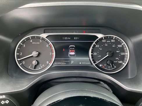 Used 2023 Nissan Rogue SV FWD image 13