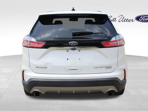 Used 2020 Ford Edge Titanium w/ Equipment Group 301A FWD image 6