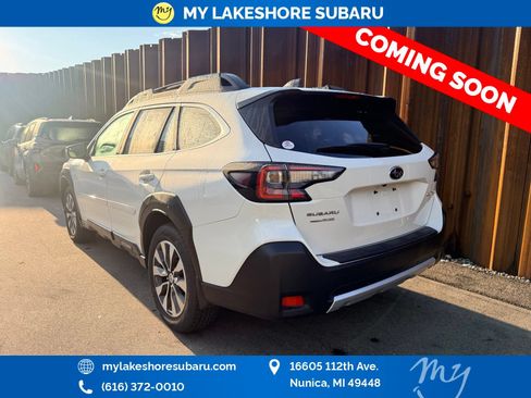 Certified 2025 Subaru Outback Limited AWD/4WD image 6