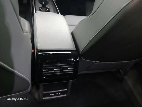 Used 2023 Volkswagen ID.4 Pro S AWD/4WD image 28