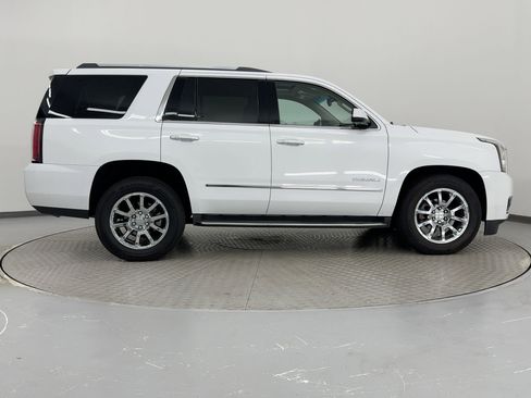 Used 2017 GMC Yukon Denali w/ Open Road Package image 8