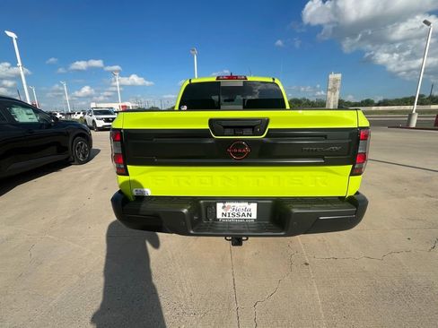 New 2026 Nissan Frontier PRO-4X w/ Pro-4x Convenience Package image 4