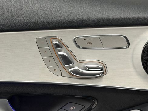 Certified 2022 Mercedes-Benz GLC 300 image 21