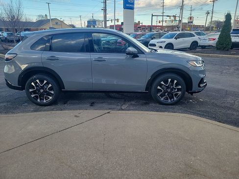 New 2026 Honda HR-V EX-L image 4