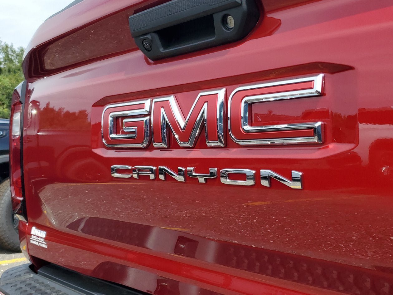 New 2026 GMC Canyon AT4 AWD/4WD image 7