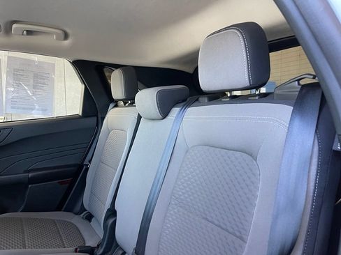 Used 2022 Ford Escape SE AWD/4WD image 10