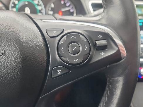 Used 2018 Buick LaCrosse Premium w/ Driver Confidence Package #2 image 21