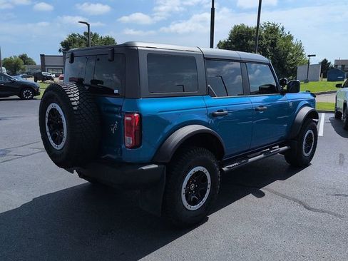 Used 2024 Ford Bronco Big Bend w/ Sasquatch Package AWD/4WD image 7
