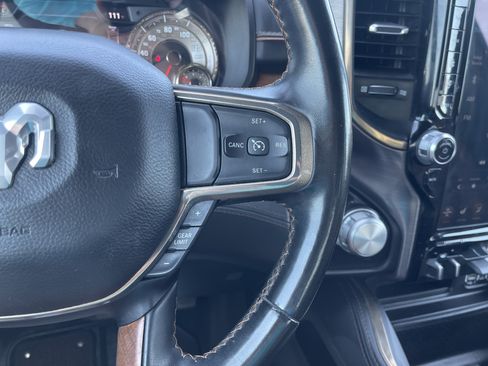 Used 2021 RAM 1500 Limited w/ Body Color Bumper Group AWD/4WD image 19