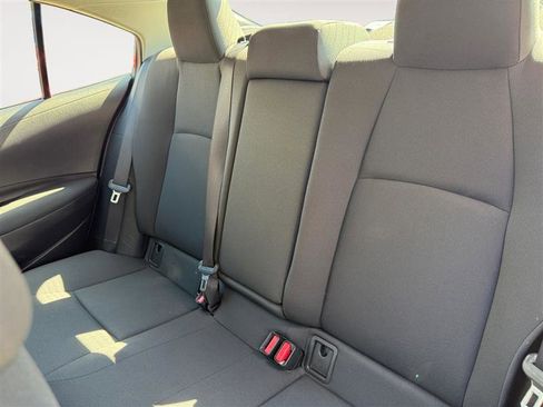 Used 2022 Toyota Corolla LE image 14