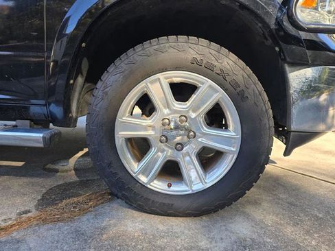 Used 2014 RAM 1500 Laramie Longhorn w/ Convenience Group image 11