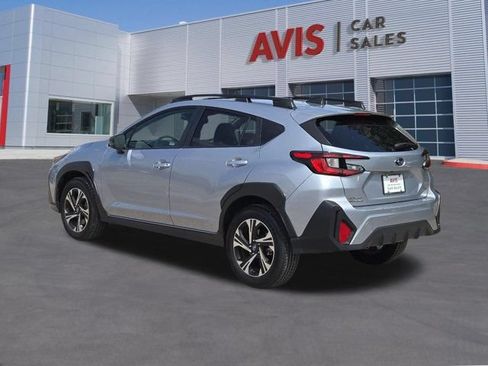 Used 2025 Subaru Crosstrek 2.5i Premium AWD/4WD image 9