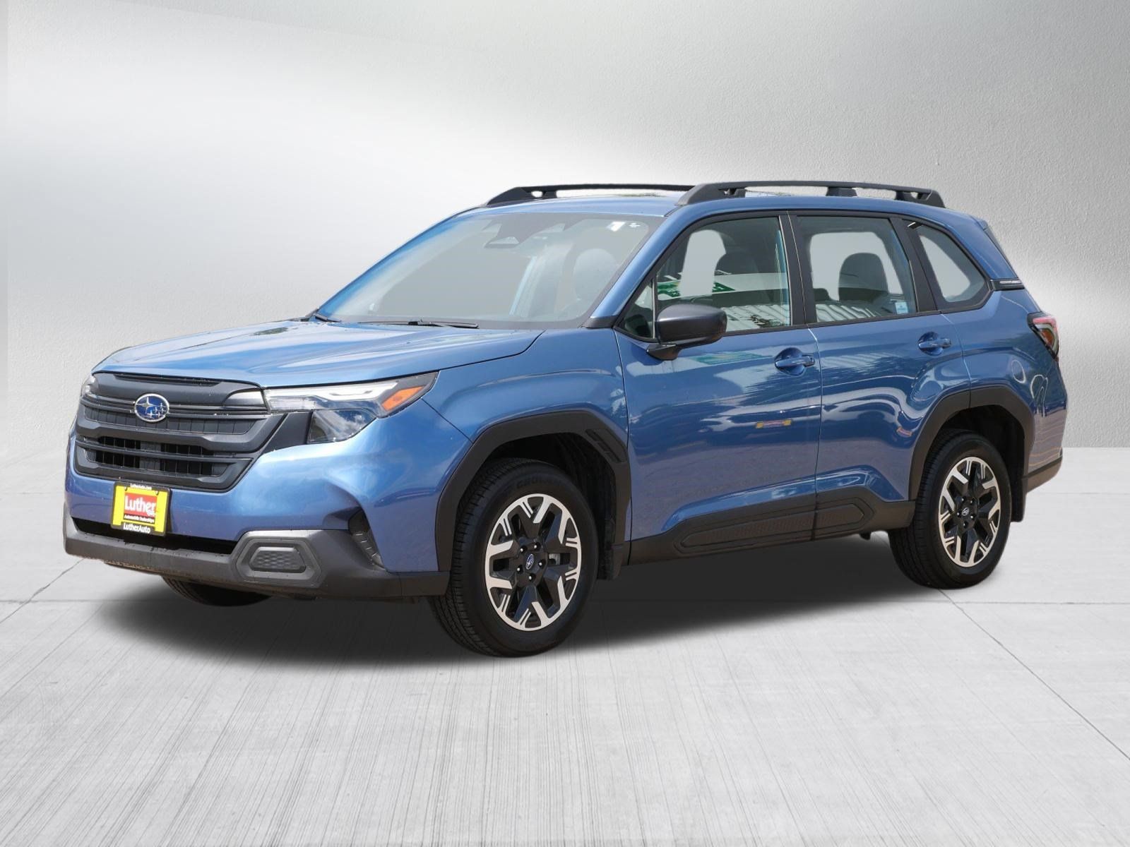 Used 2025 Subaru Forester Touring AWD/4WD image 3