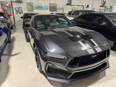 Used 2024 Ford Mustang GT Premium image 2