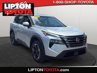 Used 2025 Nissan Rogue SV FWD video 1
