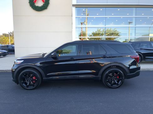 Used 2020 Ford Explorer ST w/ ST Street Pack image 7