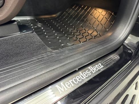 Used 2023 Mercedes-Benz GLS 450 4MATIC image 41