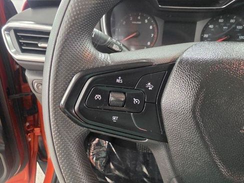 Used 2022 Chevrolet TrailBlazer LT AWD/4WD image 11